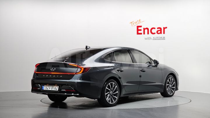 Hyundai Sonata 2023 — 2