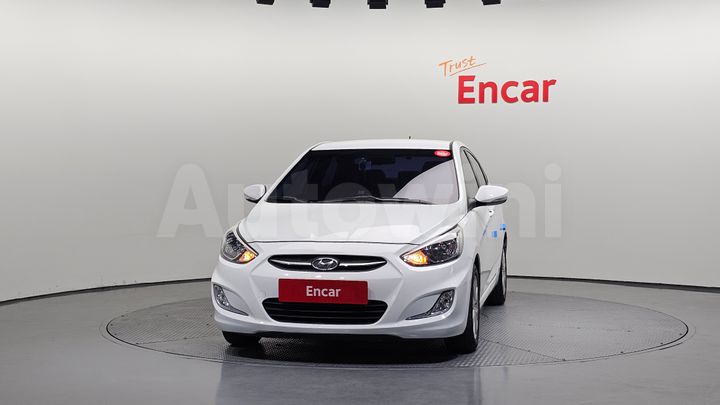 Hyundai Accent 2016 — 3