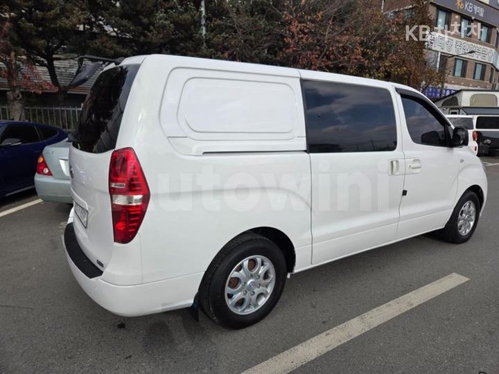 Hyundai Starex 2012 — 4