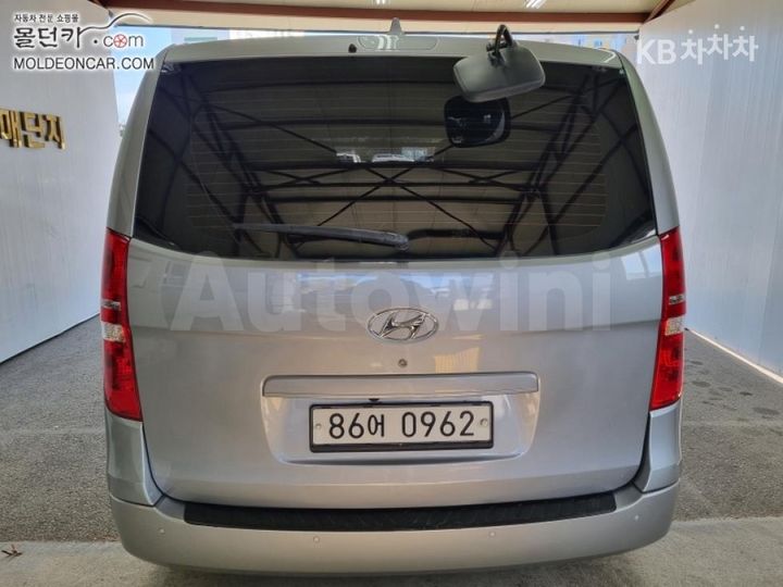 Hyundai Starex 2021 — 4
