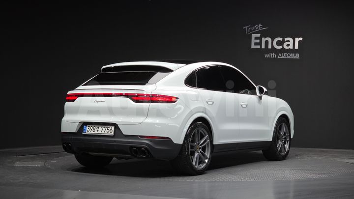 Porsche Cayenne 2021 — 2