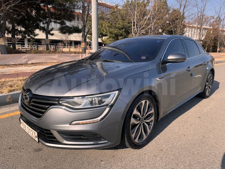 Renault SM6 2016 — 2