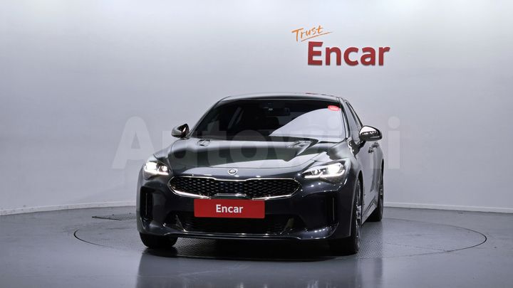 Kia Stinger 2020 — 3