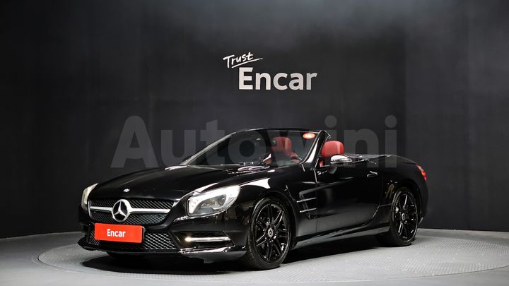 Mercedes Benz SL Class