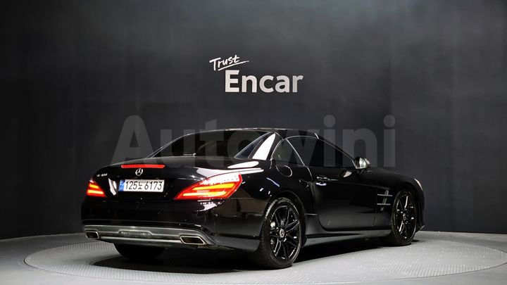 Mercedes Benz SL Class