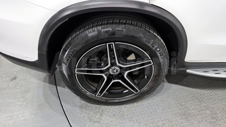Mercedes Benz GLC Class 2022 — 5