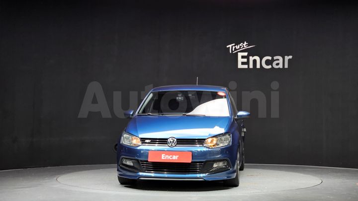 Volkswagen Polo 2015 — 3