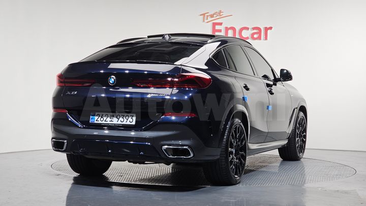 BMW X6 2025 — 2
