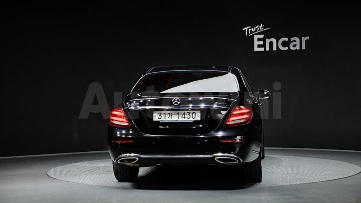 Mercedes-Benz E Class 2018 — 4
