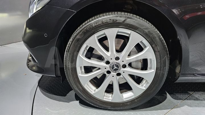 Mercedes-Benz E Class 2018 — 5