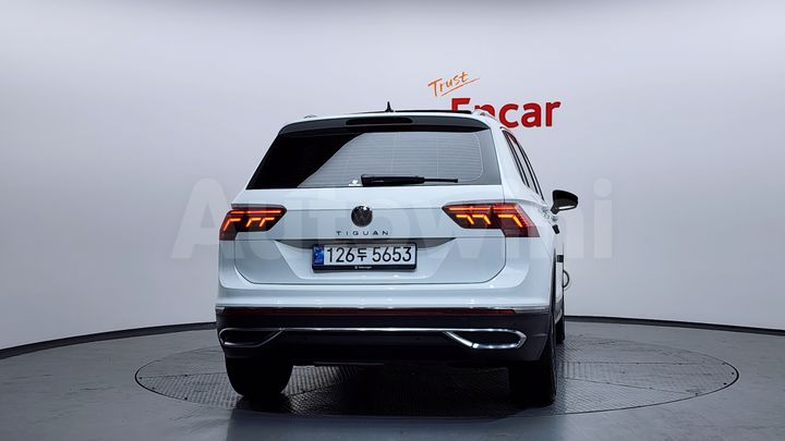 Volkswagen Tiguan 2024 — 4