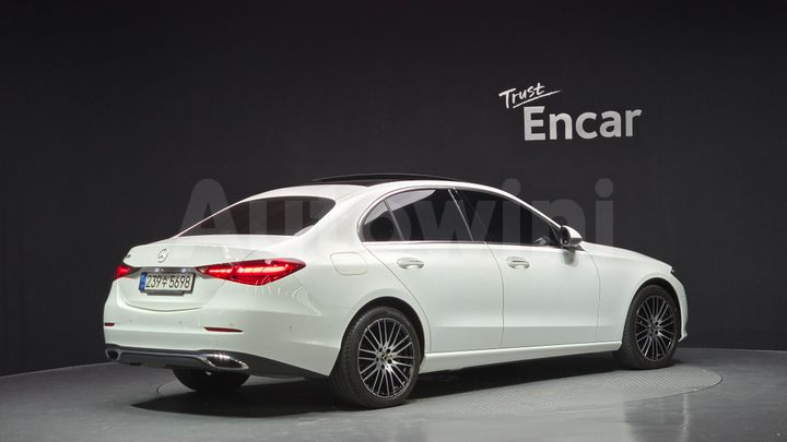 Mercedes-Benz C Class 2023 — 2