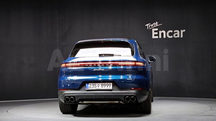 Porsche Cayenne 2024 — 4
