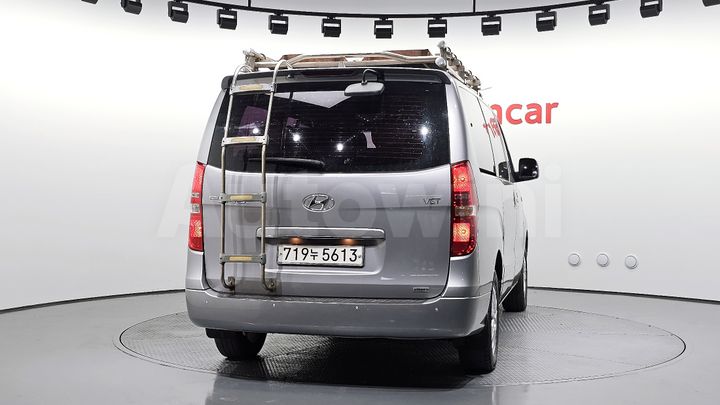 Hyundai Starex 2016 — 4