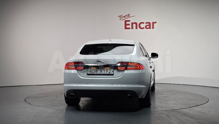 Jaguar XF 2014 — 4