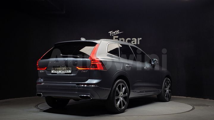 Volvo XC60 2018 — 2