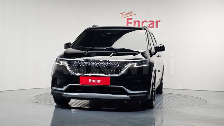 Kia Carnival 2023 — 2