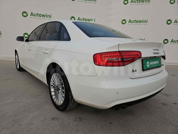 Audi A4 2013 — 3