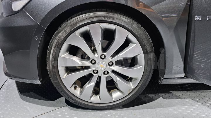 Chevrolet Malibu 2017 — 5