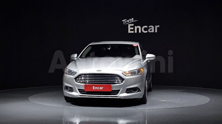 Ford Fusion 2015 — 3