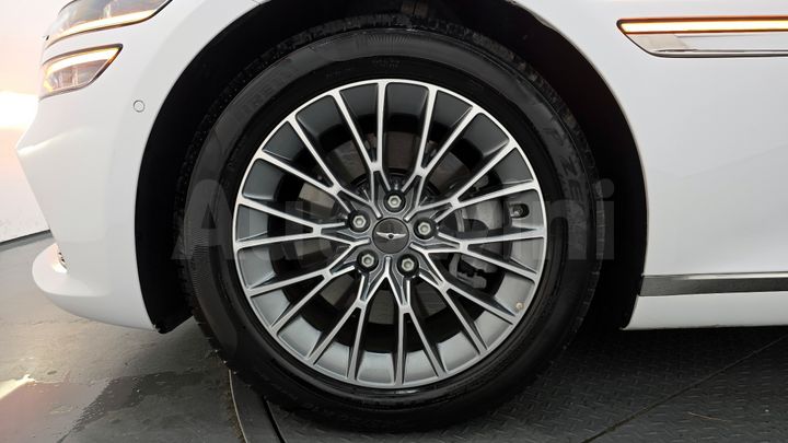 Genesis G80 2022 — 5