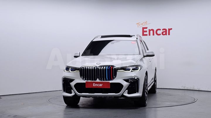 BMW X7 2022 — 3