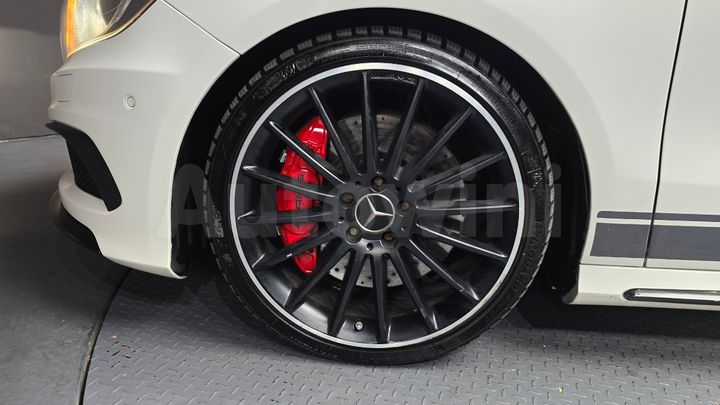 Mercedes Benz A Class 2015 — 5