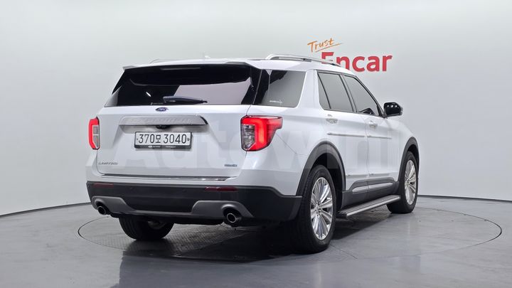 Ford Explorer 2020 — 2