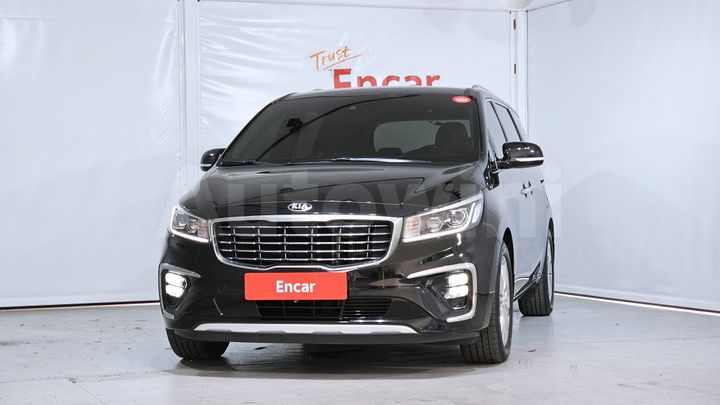 Kia Carnival 2020 — 3