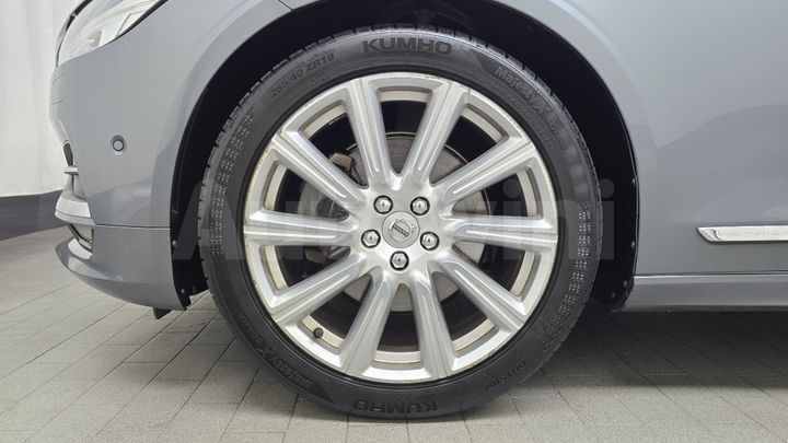 Volvo S90 2019 — 5