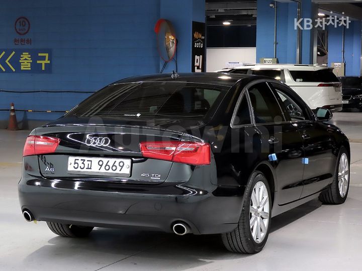 Audi A6 2015 — 4
