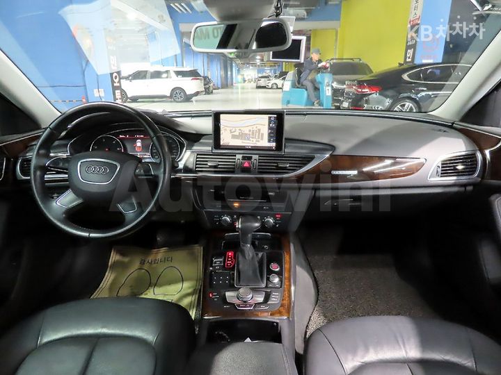 Audi A6 2015 — 5