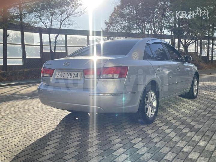 Hyundai Sonata 2009 — 4