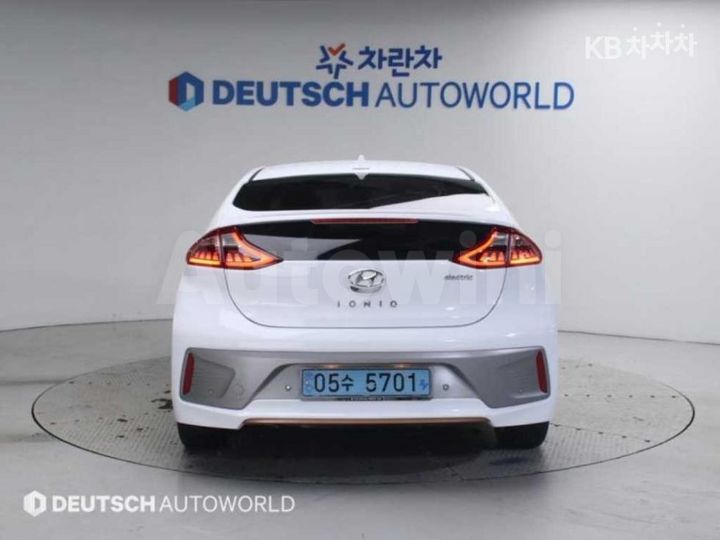 Hyundai Ioniq 2019 — 4