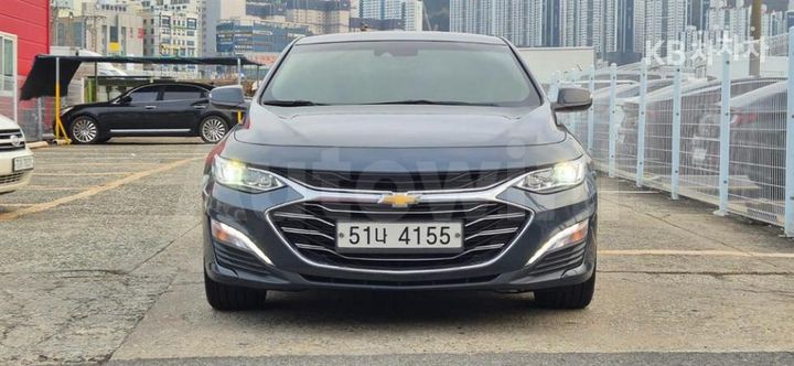 Chevrolet Malibu 2019 — 2