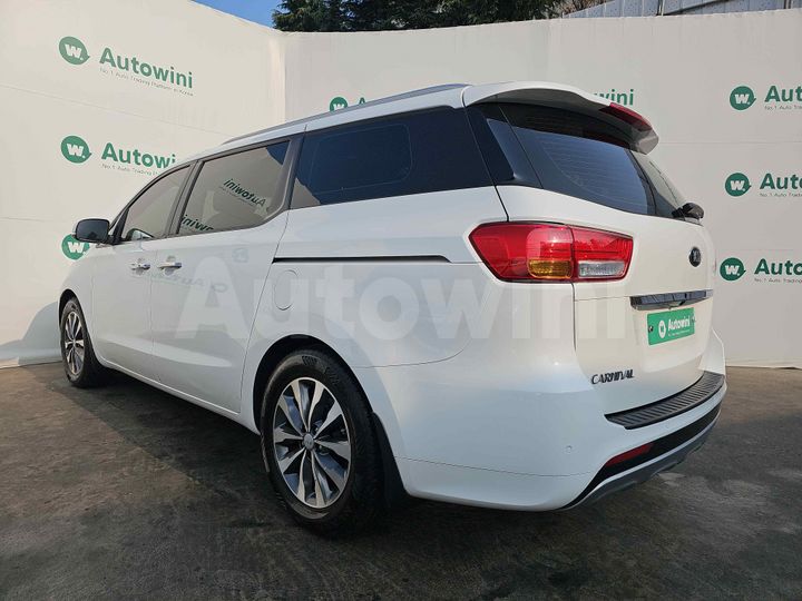 Kia Carnival 2017 — 3