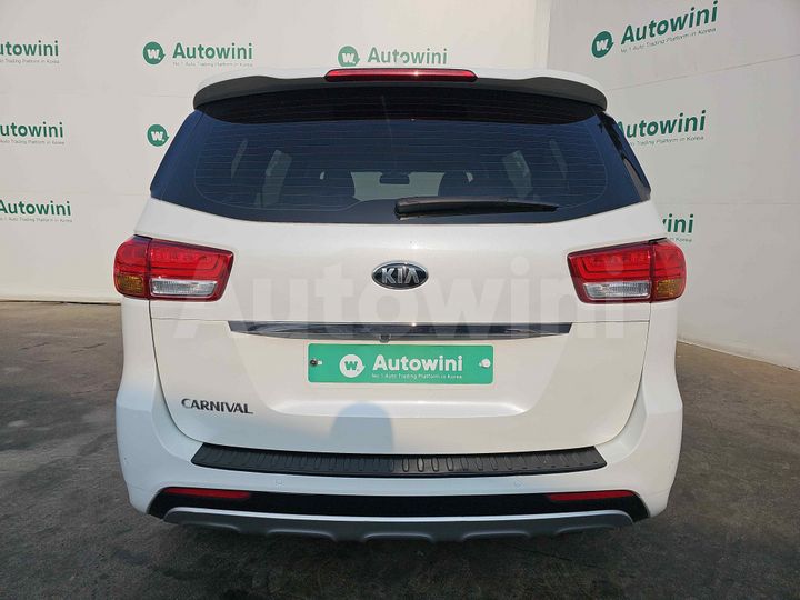 Kia Carnival 2017 — 4