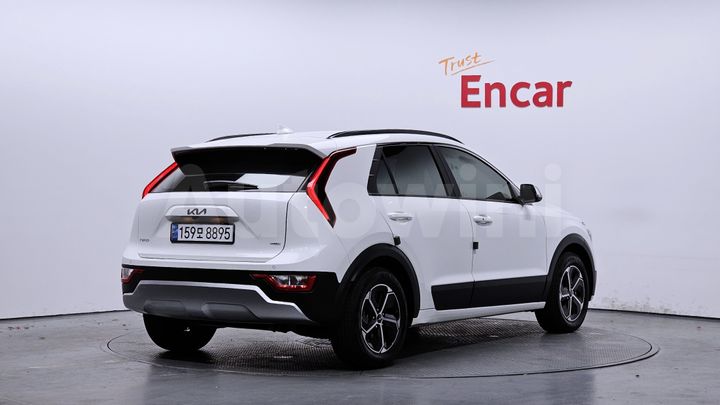 Kia Niro 2024 — 3