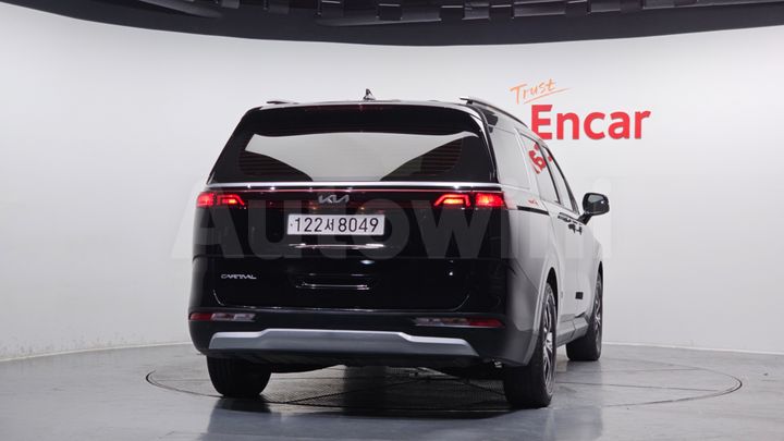 Kia Carnival 2023 — 4