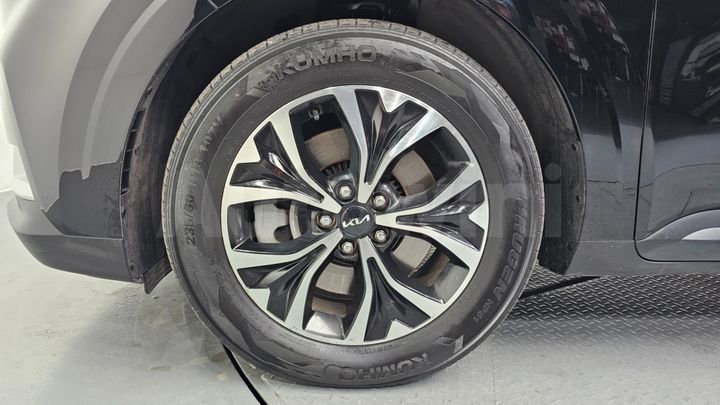 Kia Carnival 2023 — 5