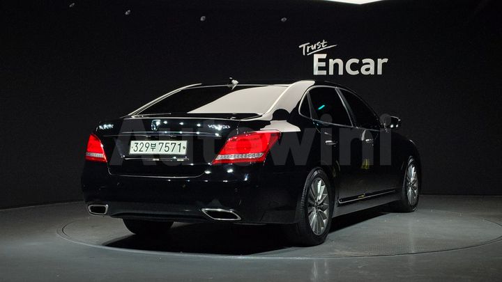 Hyundai Equus 2014 — 2