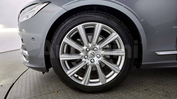 Volvo S90 2019 — 5