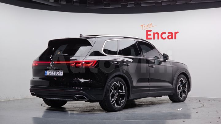 Volkswagen Touareg 2024 — 2