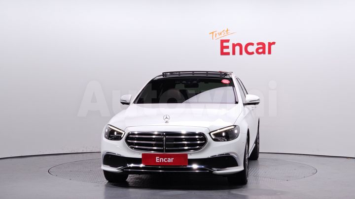 Mercedes Benz E Class 2021 — 3