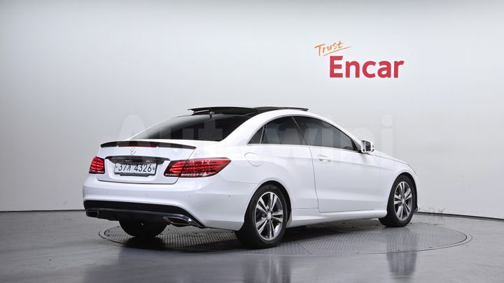 Mercedes-Benz E Class 2014 — 2