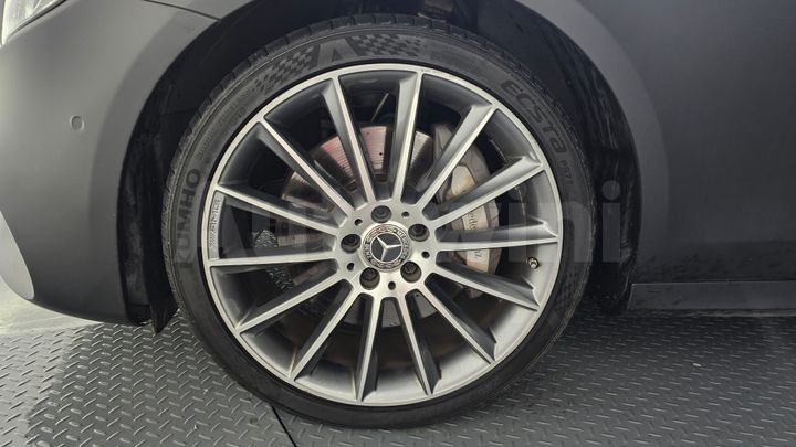 Mercedes Benz E Class 2020 — 5