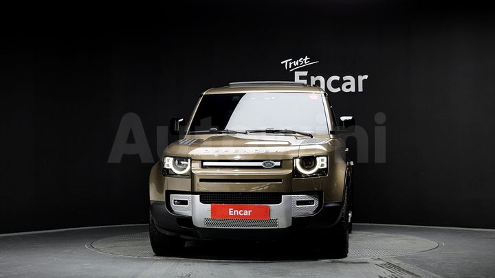 Land Rover Defender 2022 — 4