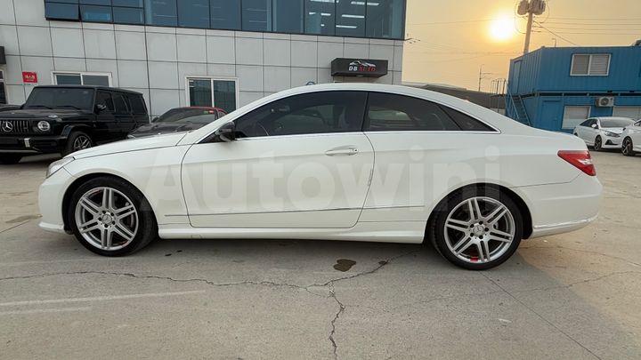 Mercedes-Benz E Class 2010 — 2