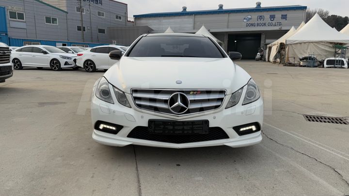 Mercedes-Benz E Class 2010 — 4