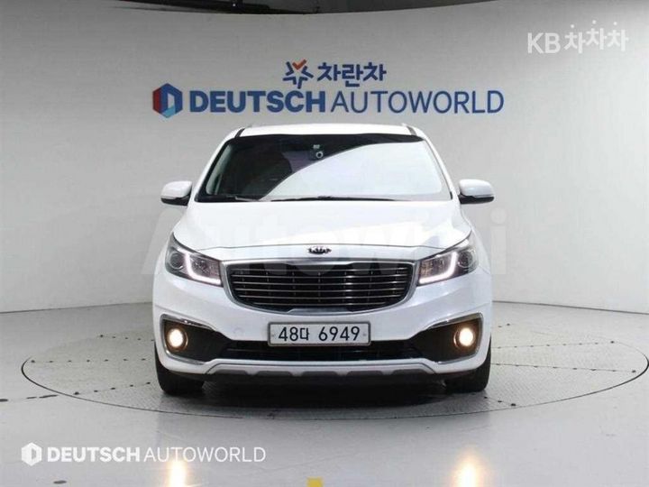 Kia Carnival 2015 — 3